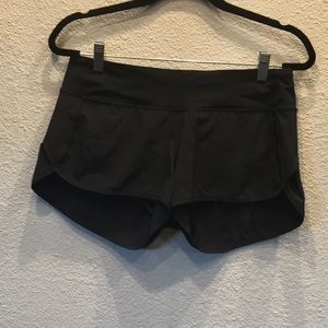 Lululemon Black Speed Shorts 6